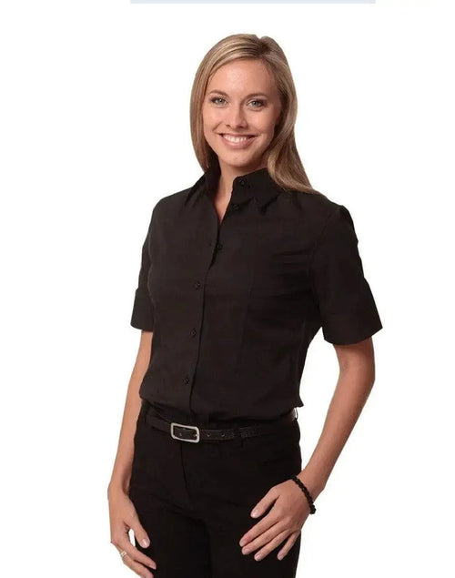 BENCHMARK Women's Cotton/Poly Stretch Sleeve Shirt M8020S Metro Workwear.