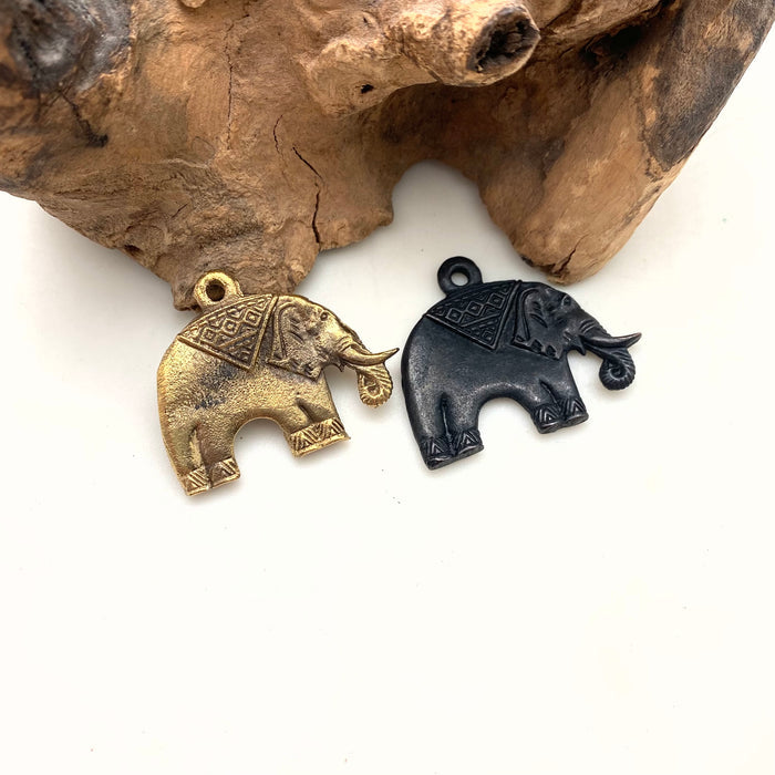 Brass Elephant Pendant (Available In Brass Or Black) (BP35)