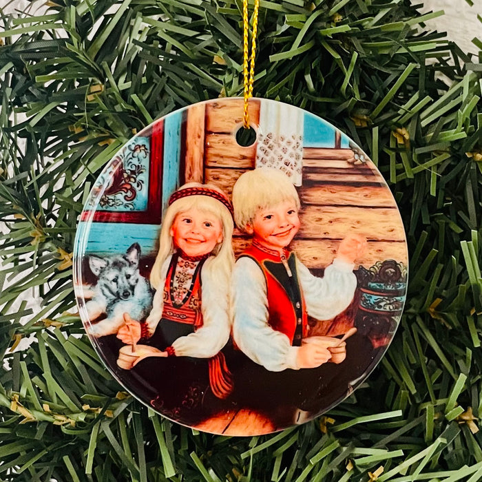 Ceramic Ornament, Suzanne Toftey Risengrøt Children & Elkhound