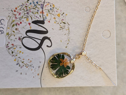 Cica Didiscus Pendant Necklace