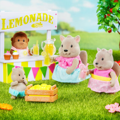 Lemonade stand playset with rabbit figurine