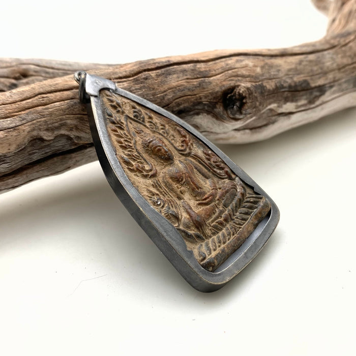 Sitting Khun Phaen Buddha Amulet Pendant From Thailand (LAP40)