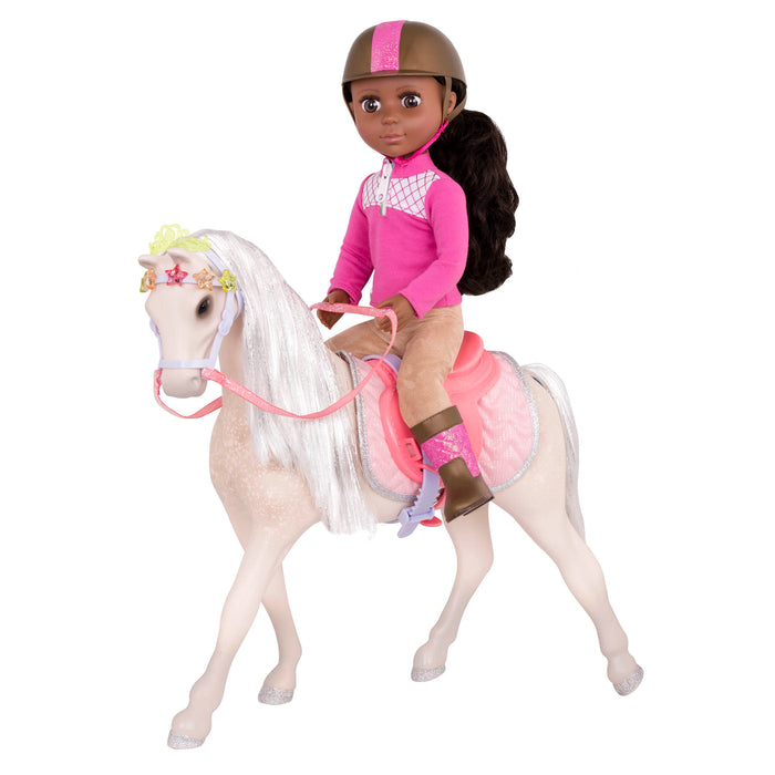Beige and silver horse with saddle and accessories