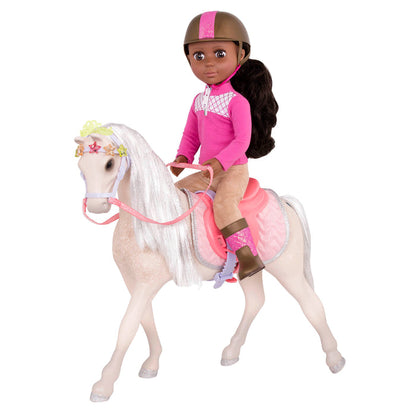 Beige and silver horse with saddle and accessories